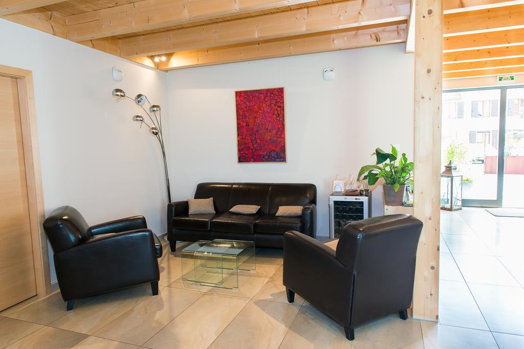 Bed and Breakfast Ame De La Terre Рюффе-лез-Эшире Экстерьер фото